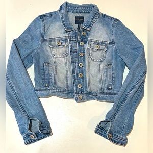 Women’s jeans jacket